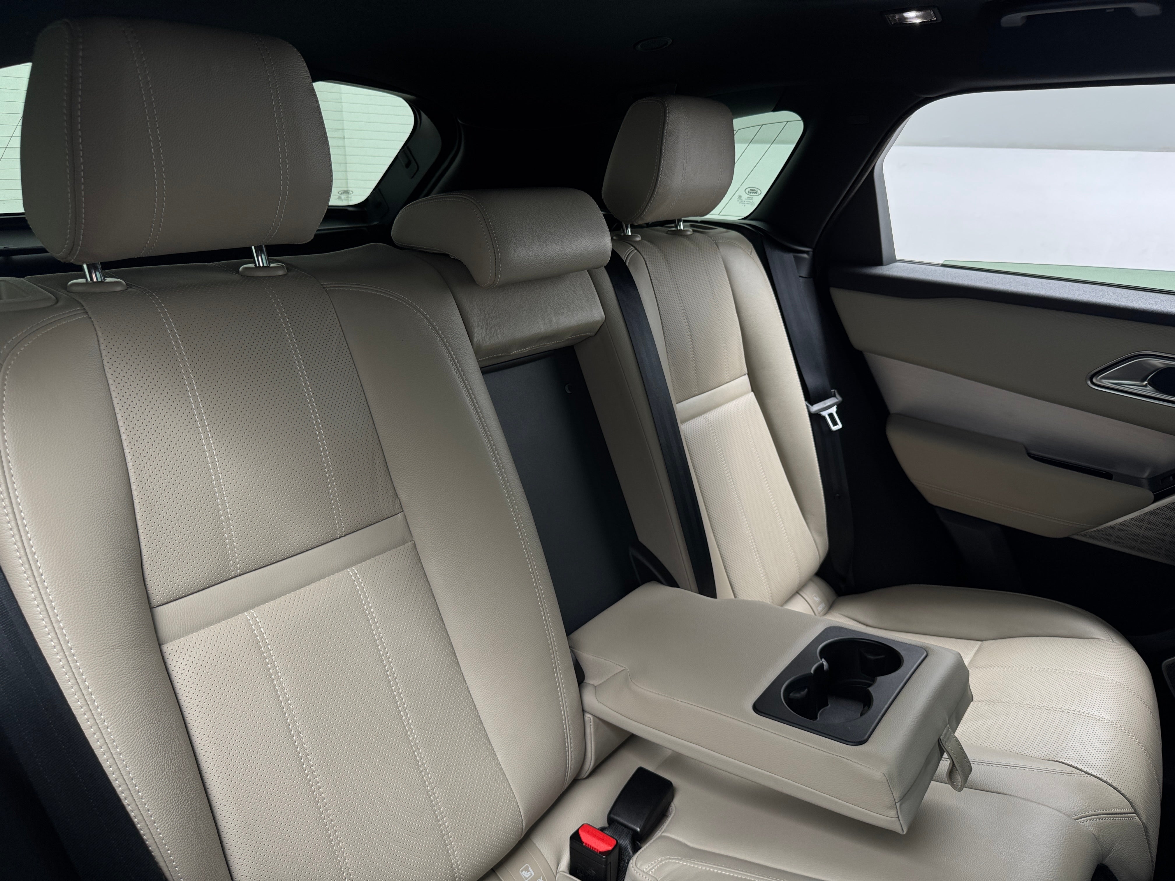 land rover range rover velar 2021 SALYT2EU9MA306432 image land rover range rover velar 2021 SALYT2EU9MA306432 image